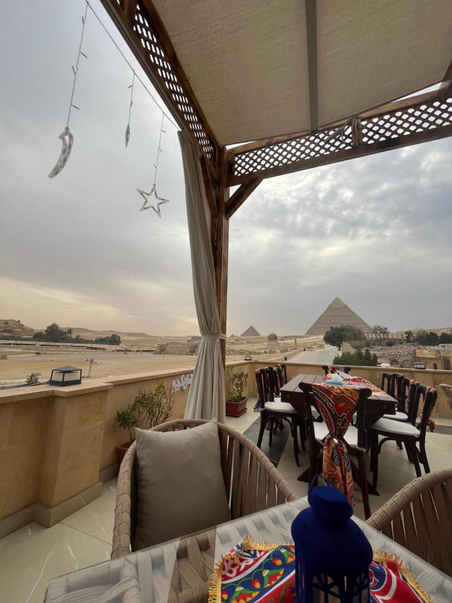 The Gate Hotel Front Pyramids & Sphinx View Kafrat al Jabal Exterior photo